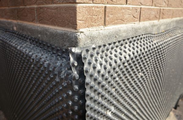 Cost of Crawlspace Waterproofing in Warren